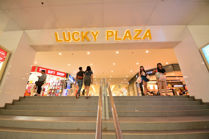 Lucky Plaza