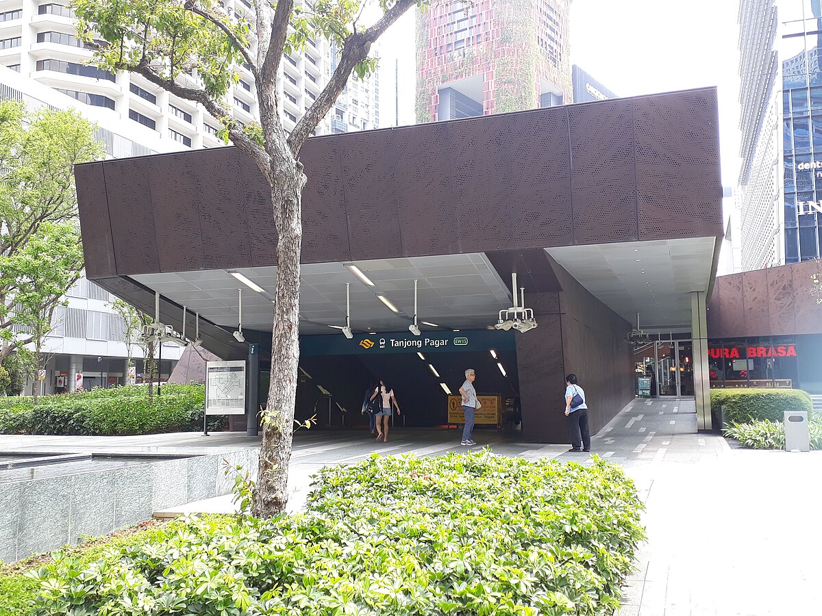 EW15_Tanjong_Pagar_Exit_B
