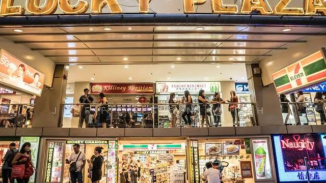 Lucky Plaza
