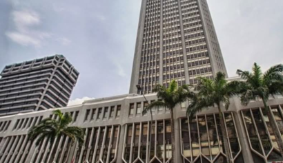 Peninsula Plaza
